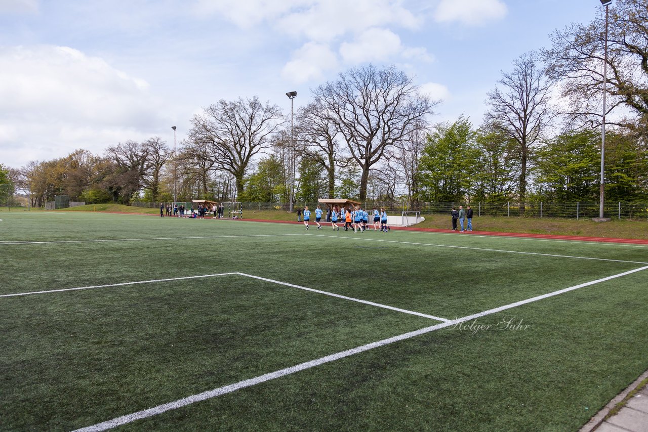 Bild 378 - B-Juniorinnen Ellerau - St. Pauli : Ergebnis: 1:1